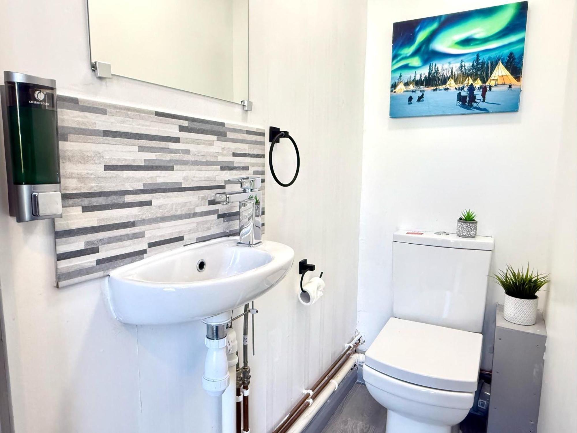 Stylish 3-Bedroom House With Garden & Free Parking'S, Prime Location With Private Garden Kidlington Exterior foto